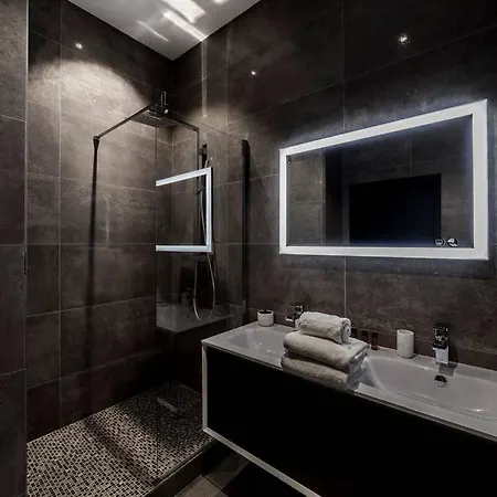Pur Bonheur De - Clim Et Balneo Ail Apartment *